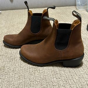 Blundstone Women’s Heel Boot 1673 in Antique Brown Sz 9 US, 6 UK, Barely worn